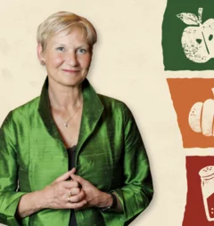 Eine Frau schaut in die Kamera